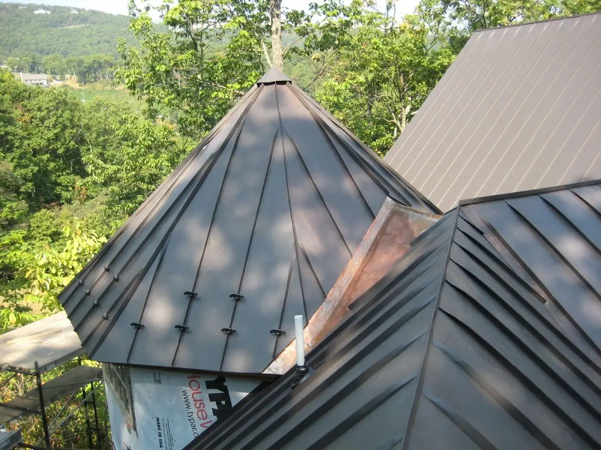 Professional Gutter Cleaning by Craftsman Roofing in Palo del Amo